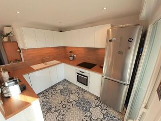 Appartement à louer 3 pièces 70 m²
