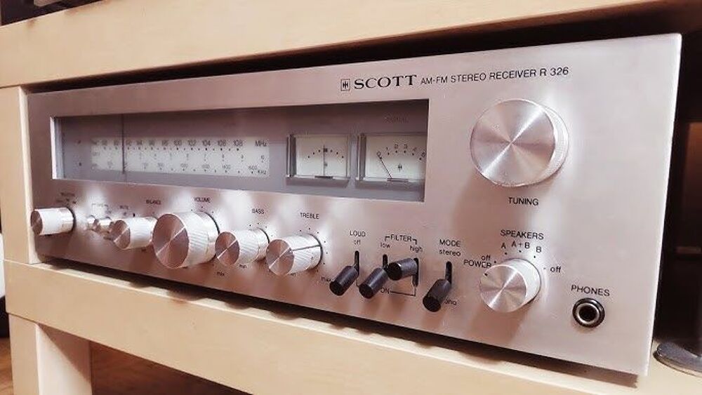 ampli tuner Scott vintage r326 r&eacute;vis&eacute; .
Audio et hifi