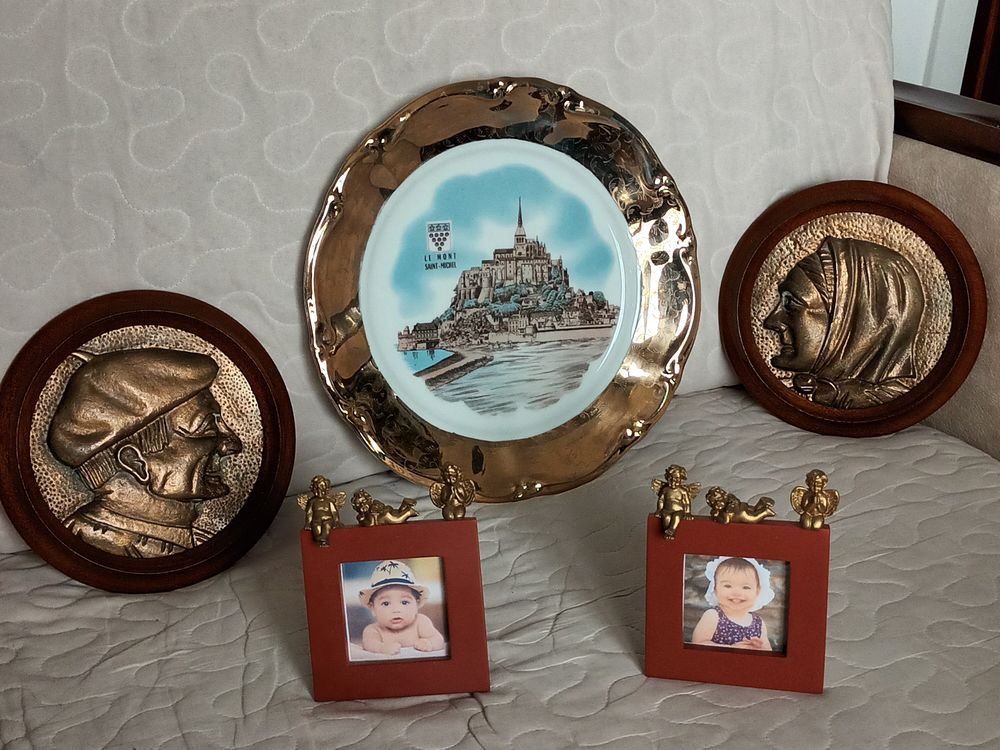 Cinq objets pour d&eacute;coration int&eacute;rieure Décoration