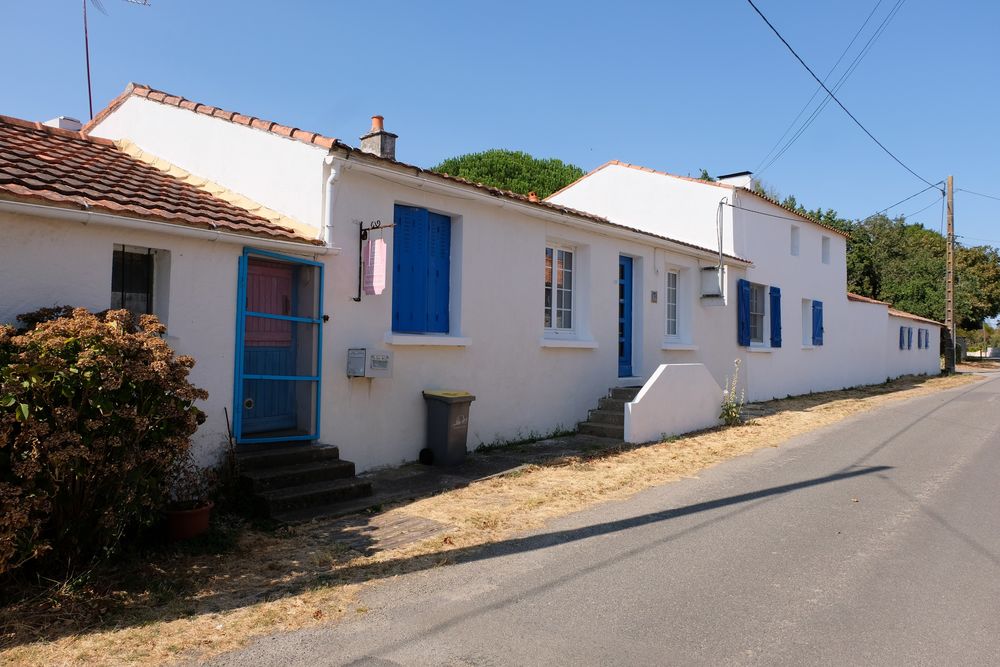 Vente Maison Maison + gîte au calme, mer et campagne Saint-hilaire-de-chaléons
