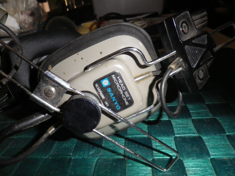 CASQUE HEADPHONE SANYO MICROPHONE VINTAGE Audio et hifi