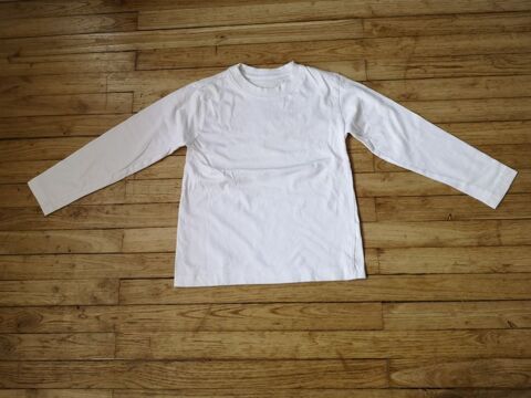 F 9 E (24) - 7/8 ans - Tee-shirt blanc  Tex-Boy  1 Paris 13 (75)