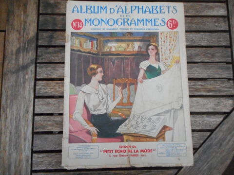 Album d'alphabets et de monogrammes 30 Nieuil-l'Espoir (86)
