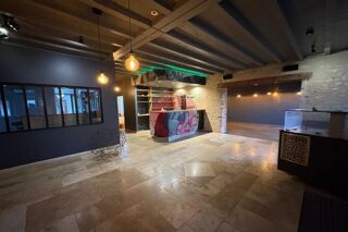  Maison � vendre 7 pi�ces 240 m�