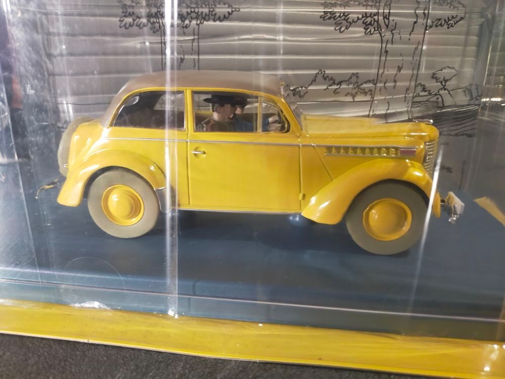 voitures Tintin Moulinsart 1/24 neuves (39e pce)
