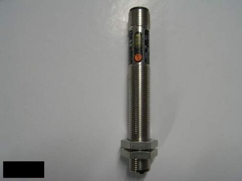 CELLULE IFM ELECTRONIC OF 5012 OFT6FPKG/US (68) 55 Vendôme (41)