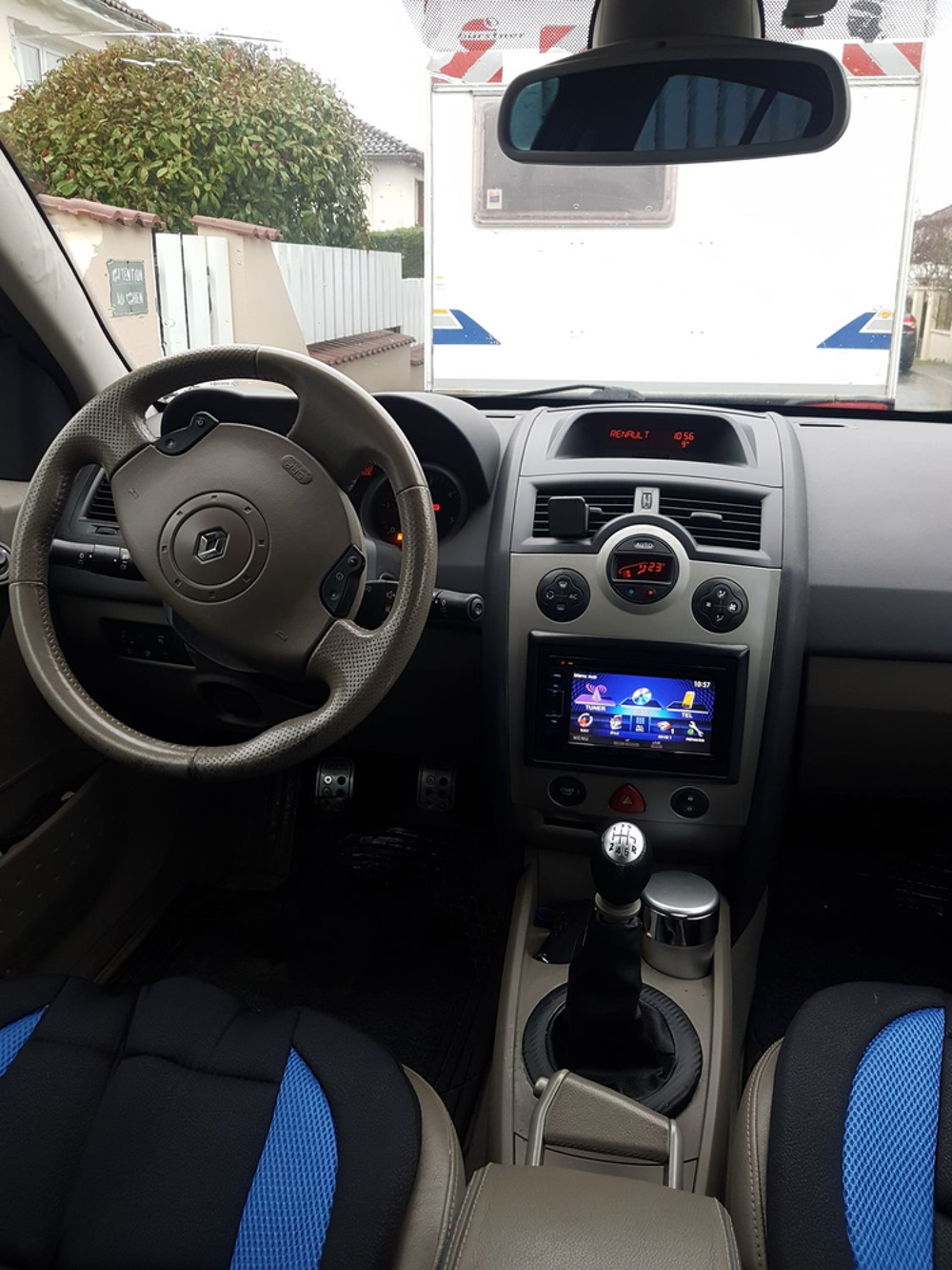 M&eacute;gane II M&eacute;gane 1.9 dCi 120 Luxe Privil&egrave;ge 2005 occasion 86280 Saint-Beno&icirc;t