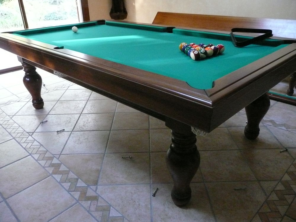 BILLARD MIXTE (FRANCAIS/AMERICAIN) 240X133X0,76 
Meubles