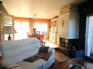  Maison � vendre 10 pi�ces 240 m�