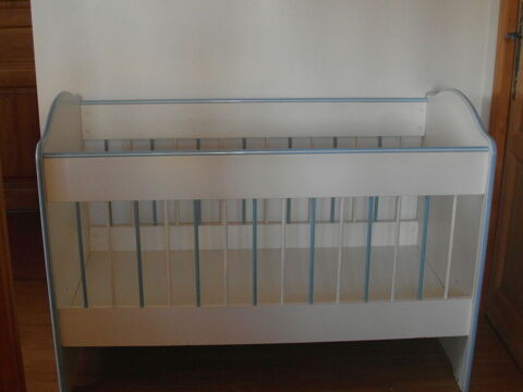 Chambre Bb (Lit-Table  langer-Commode-Armoire) 250 Saint-Aubin-en-Bray (60)