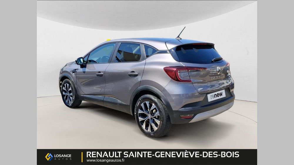 Captur E-Tech full hybrid 145 Evolution 2023 occasion 91700 Sainte-Genevi&egrave;ve-des-Bois