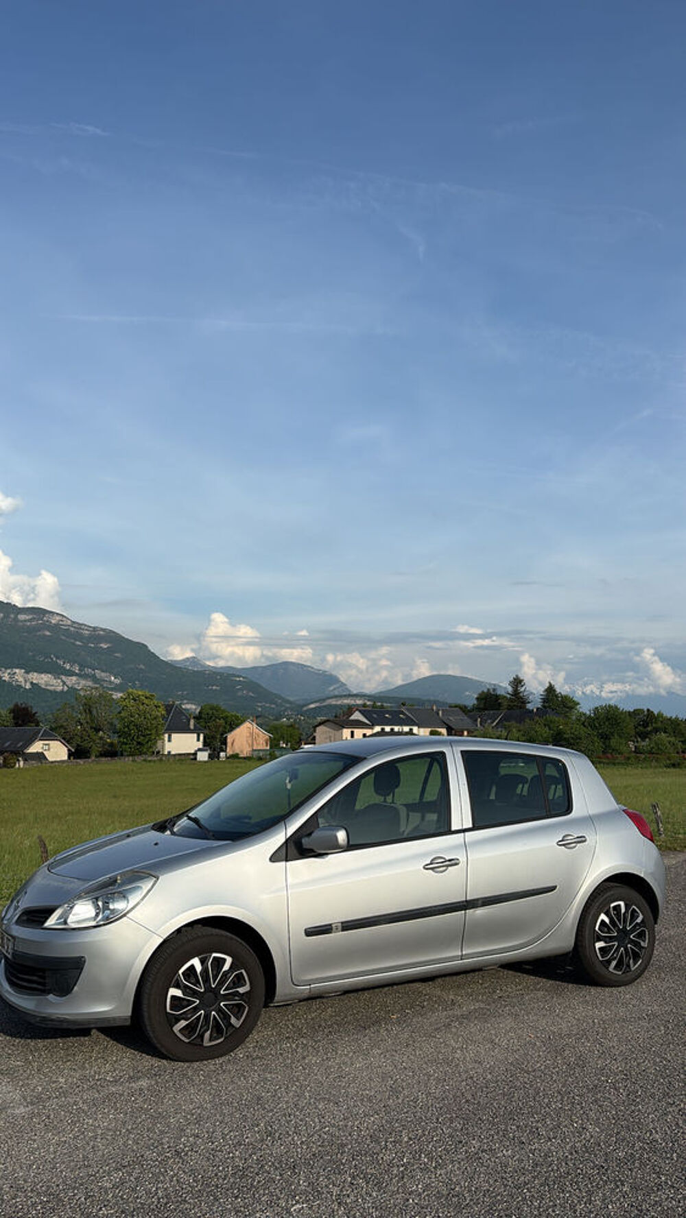 Clio III Clio 1.5 dCi 85 Confort Dynamique 2008 occasion 73000 Chamb&eacute;ry