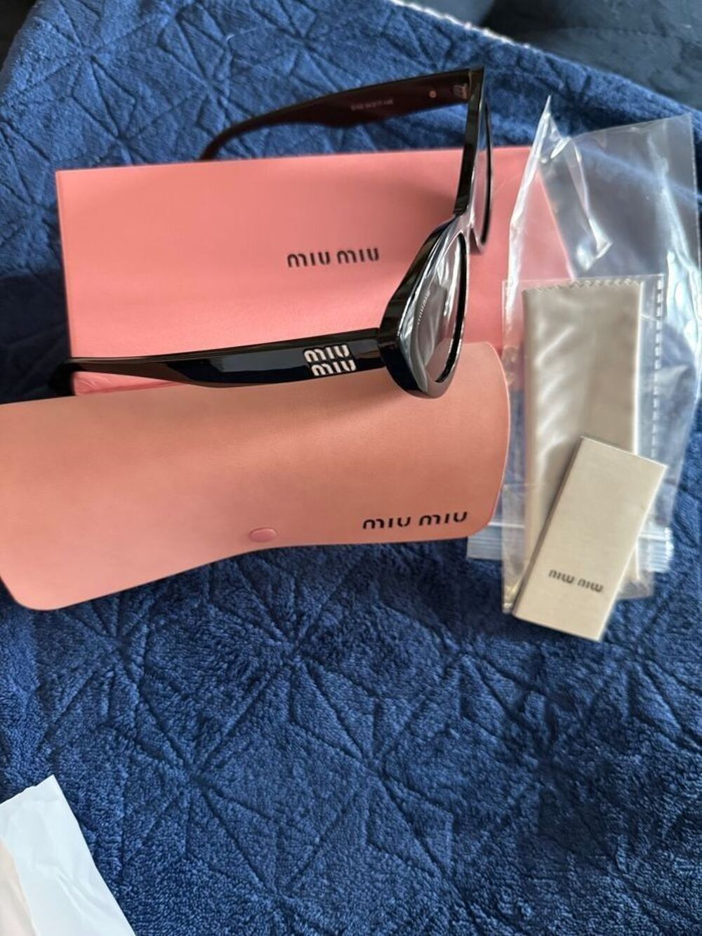 Lunette miu miu tt neuves Bijoux et montres
