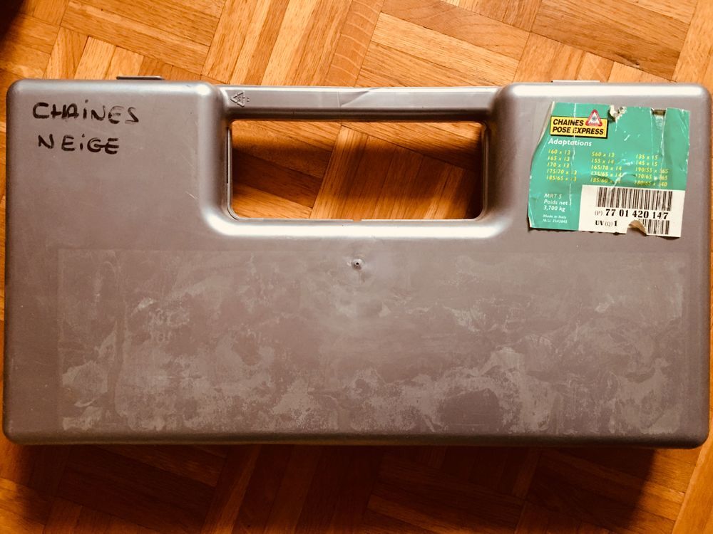 chaines pneus voiture Bricolage