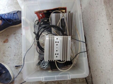 deux tr�s gros radiateurs en alu  ampli � transistors to3 40 Lampertheim (67)