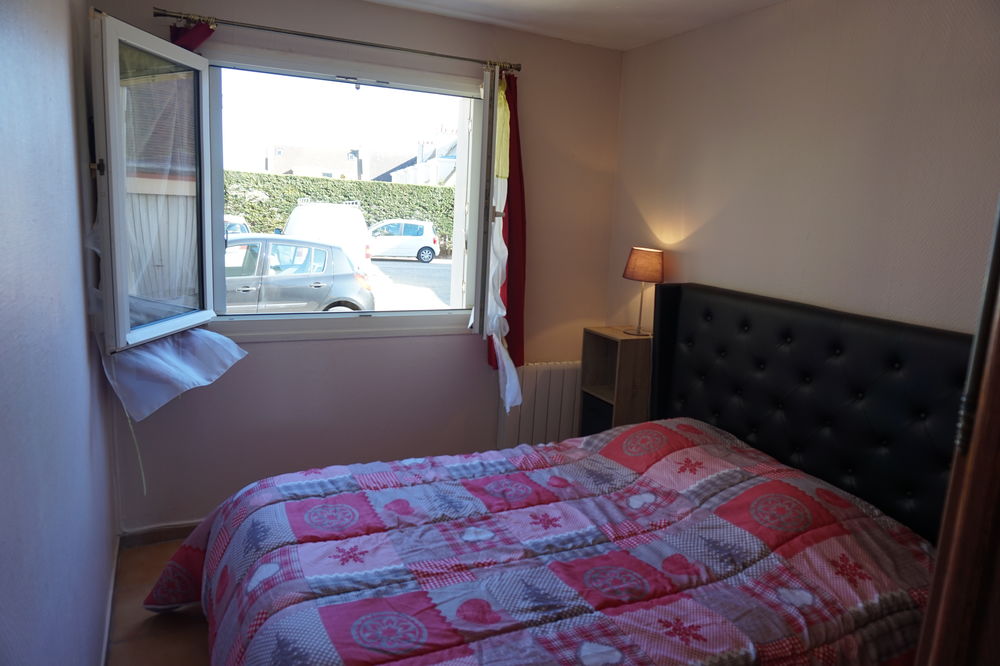   APPARTEMENT 50 METRES DE LA MER Vacances  / Offres de location 