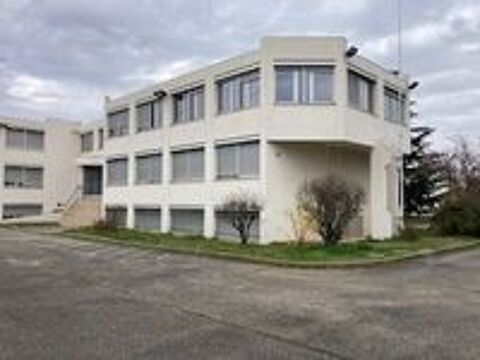   Le titre dLOCATION BUREAU PMR  CHASSIEU  