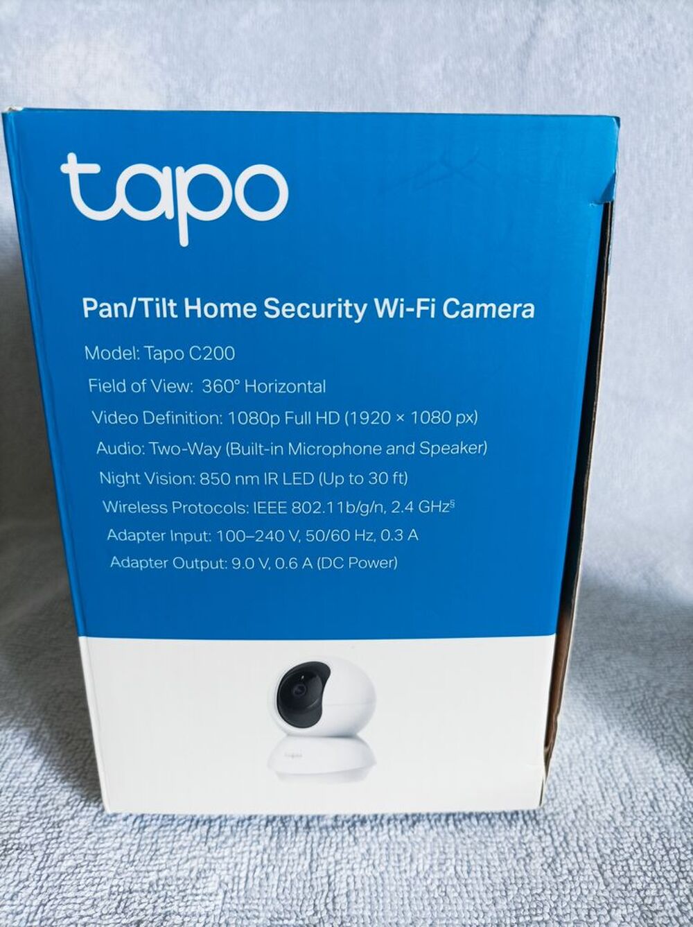 Cam&eacute;ra de vid&eacute;osurveillance WiFi Panoramique et inclinable. Audio et hifi