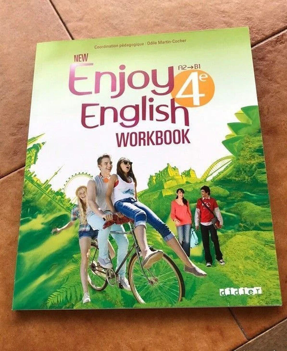 Workbook Anglais Niveau 4&egrave;me Livres et BD