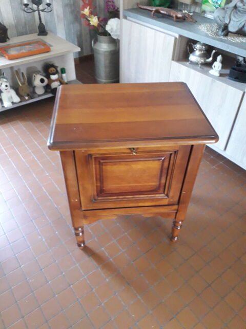 meuble d'appoint bois 20 Saint-Saturnin-du-Limet (53)
