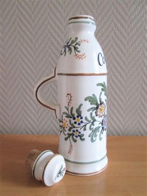 Bouteille � calvados en fa�ence de Gien 6 B�thencourt-sur-Mer (80)