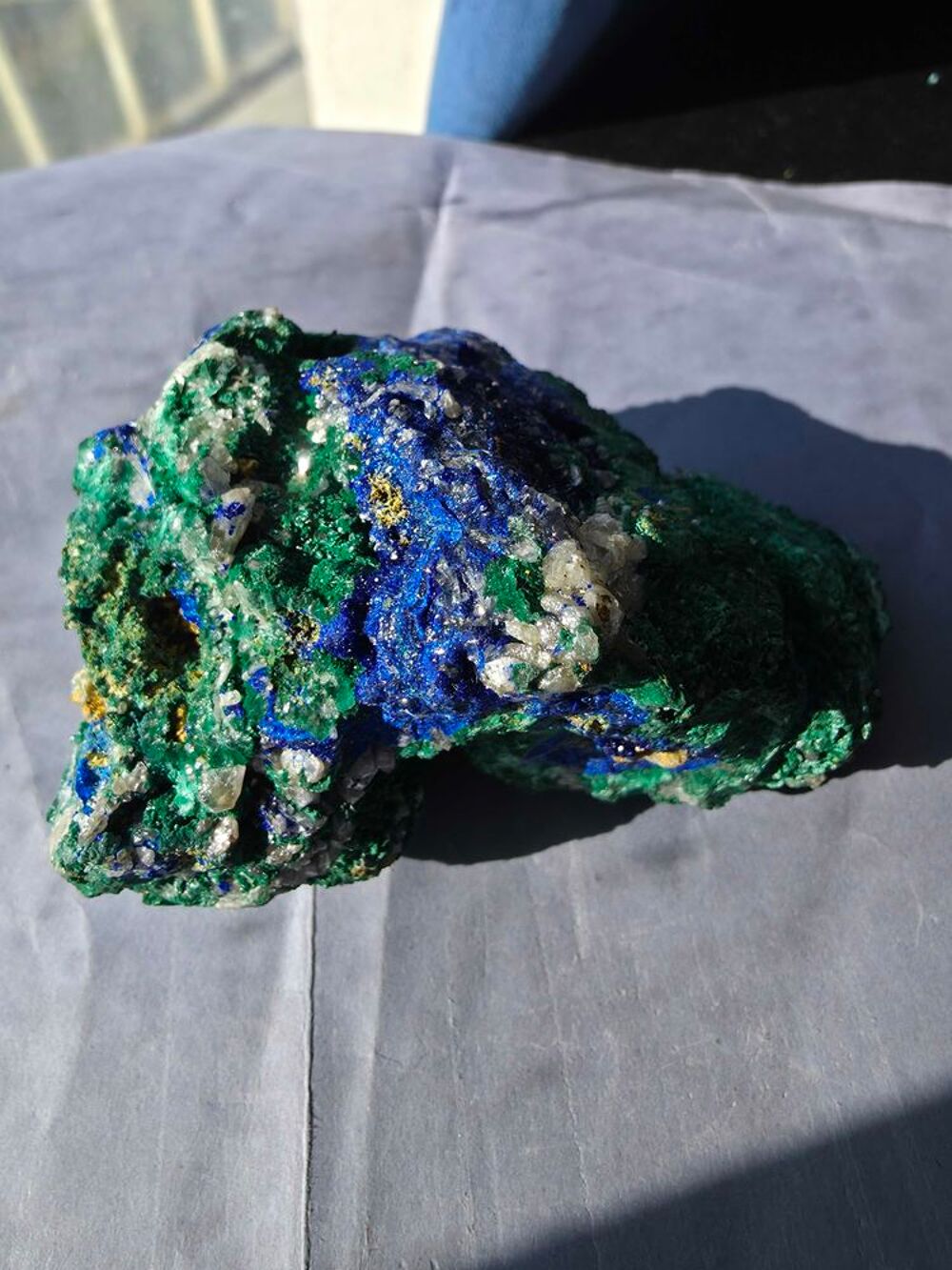Min&eacute;ral Azurite, Malachite Fibreuse &amp; Quartz-Katanga 229g 