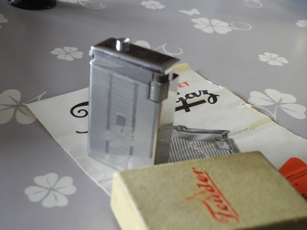 Briquet FEUDOR made in France, boite d'origine et notice 