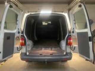 Divers Volkswagen T5 Transporter 2.5 TDI LONG 2009 occasion 44320 Saint-P&egrave;re-en-Retz