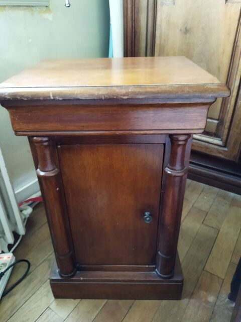 Table de nuit  20 Mennetou-sur-Cher (41)