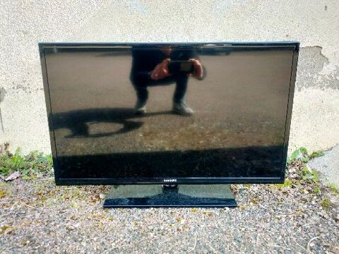 Tlvision Samsung LED 32 pouces Trs bon tat 100 Chalon-sur-Sane (71)