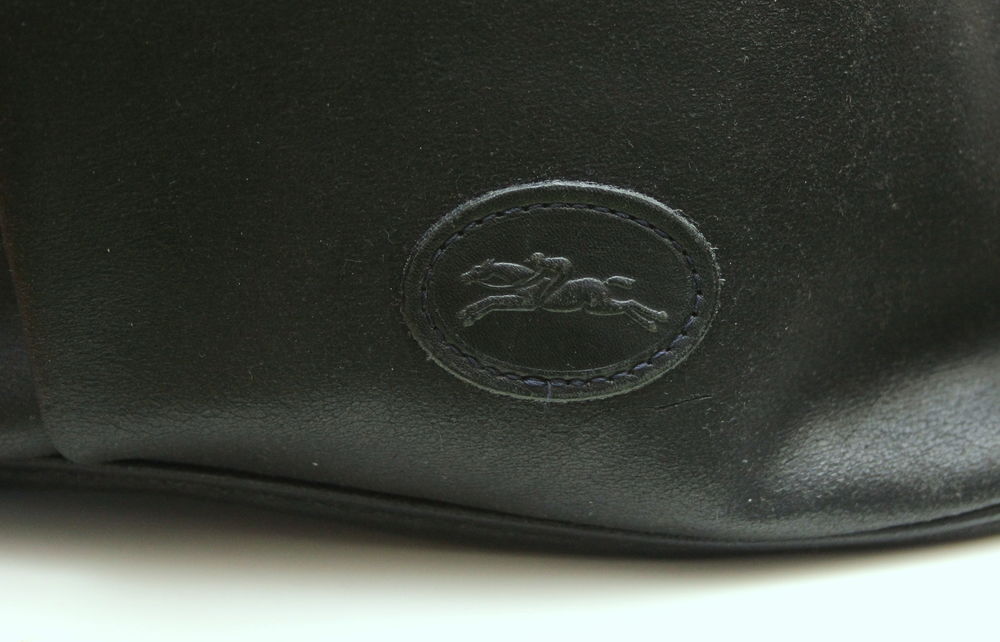 Sac en bandouli&egrave;re cuir marine LONGCHAMP Maroquinerie