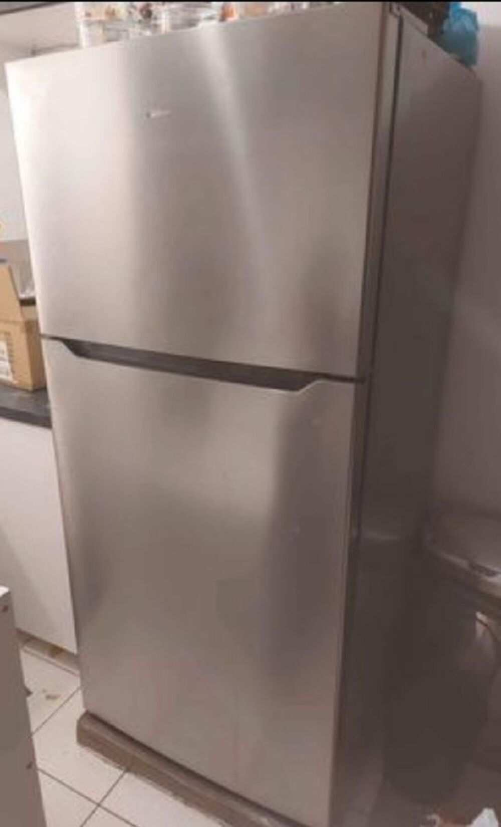 R&eacute;frig&eacute;rateur Valberg 507L Electrom�nager