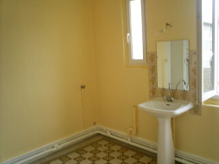  Appartement � louer 5 pi�ces 100 m�