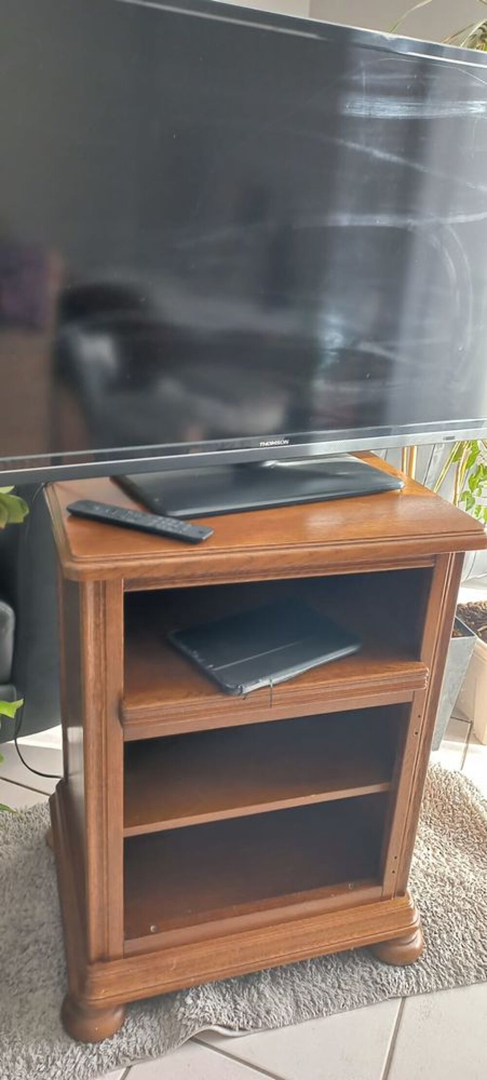 Meuble de t&eacute;l&eacute;vision Meubles