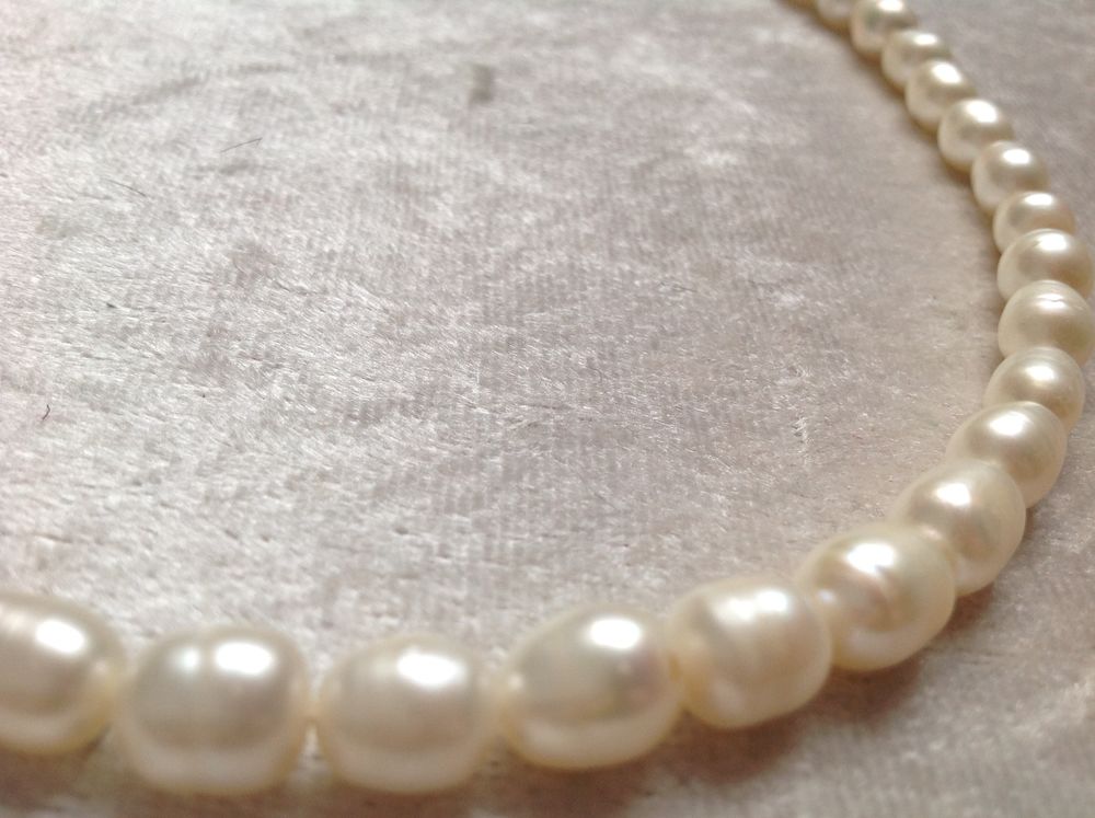 COLLIER DE PERLES 46cm Envoi Possible
Bijoux et montres