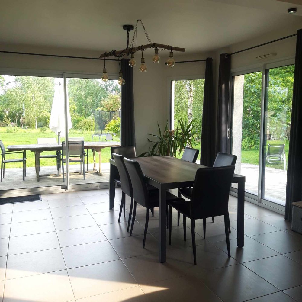 Vente Villa villa de 131m², sur terrain d'env 2000m² à Jullouville Jullouville