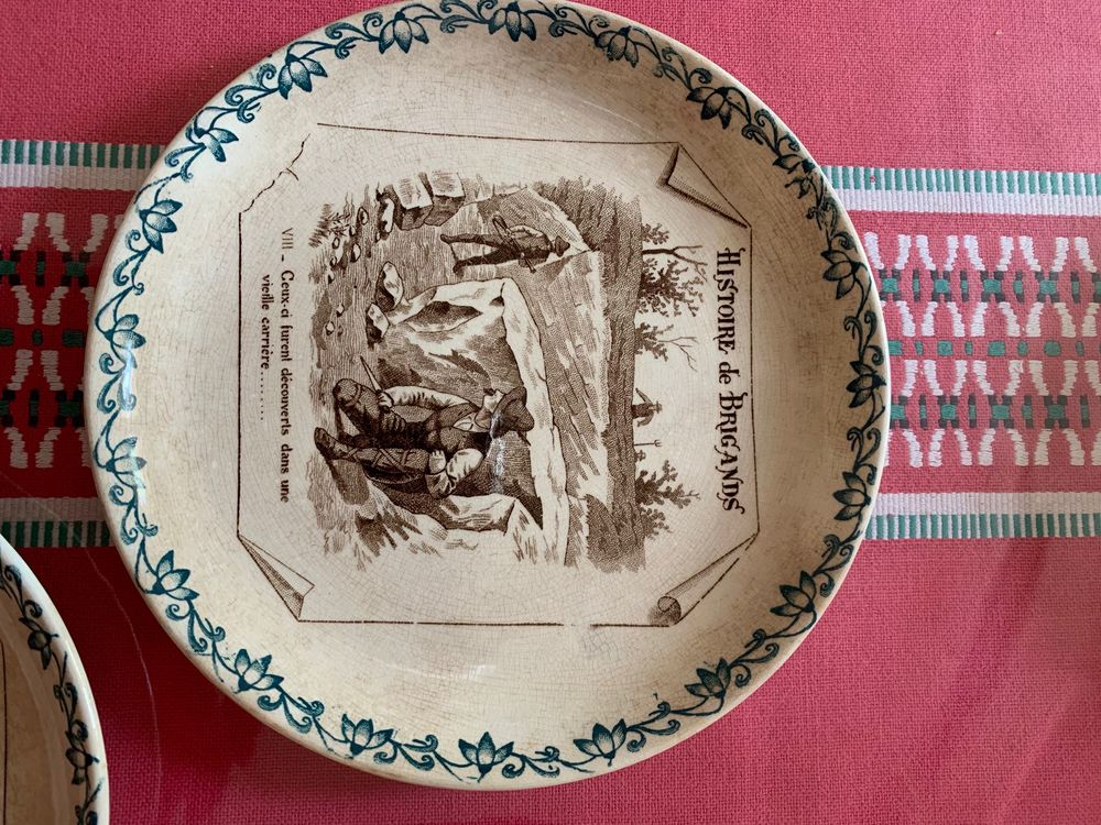 Assiettes Digoin &sect; Sarreguemines Décoration