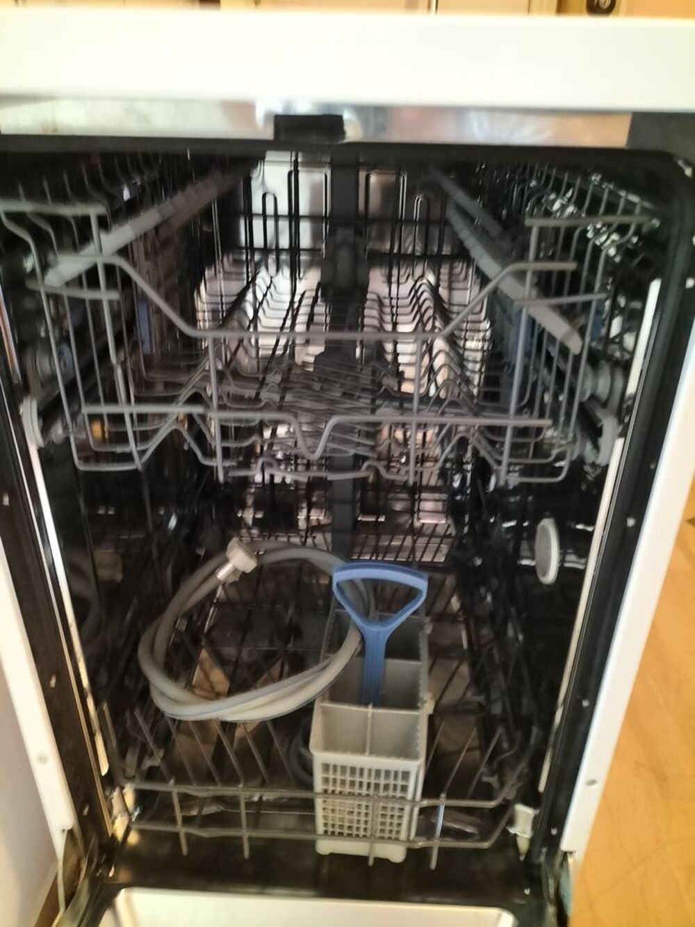 frigo cong&eacute;lateur
Lave-vaisselle Electrom�nager