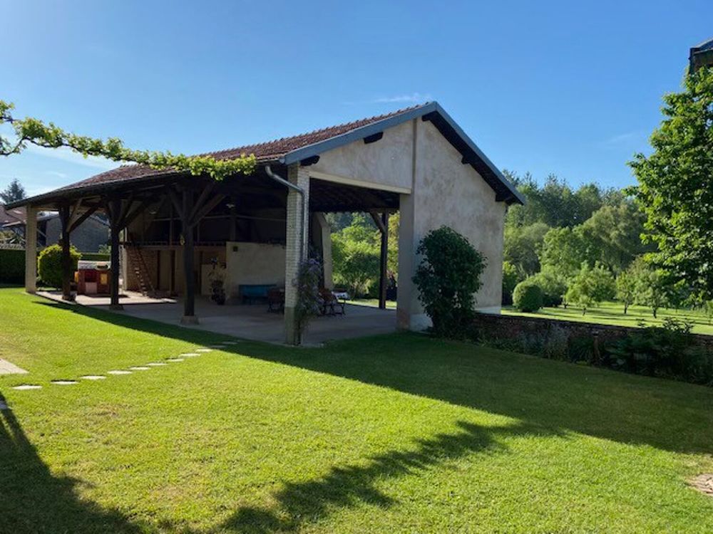 Vente Maison Corps de ferme rénové - 335 m2 habitables + fort potentiel Saint-maurice-aux-forges