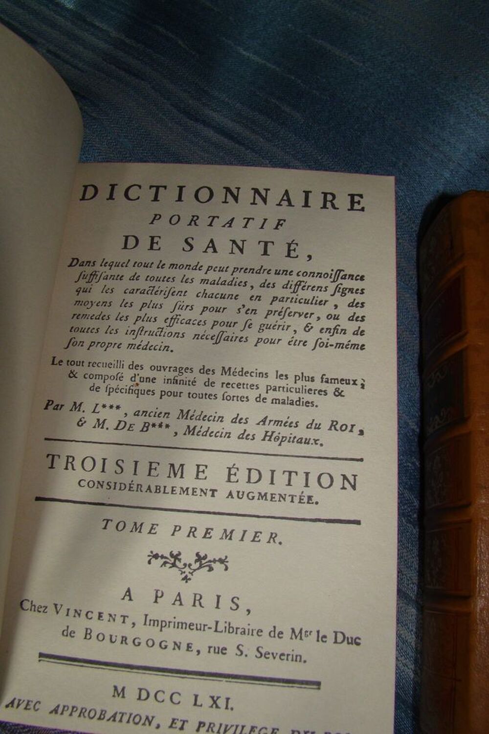 Dictionnaire portatif de sant&eacute; (fac simil&eacute; de 1761) Livres et BD