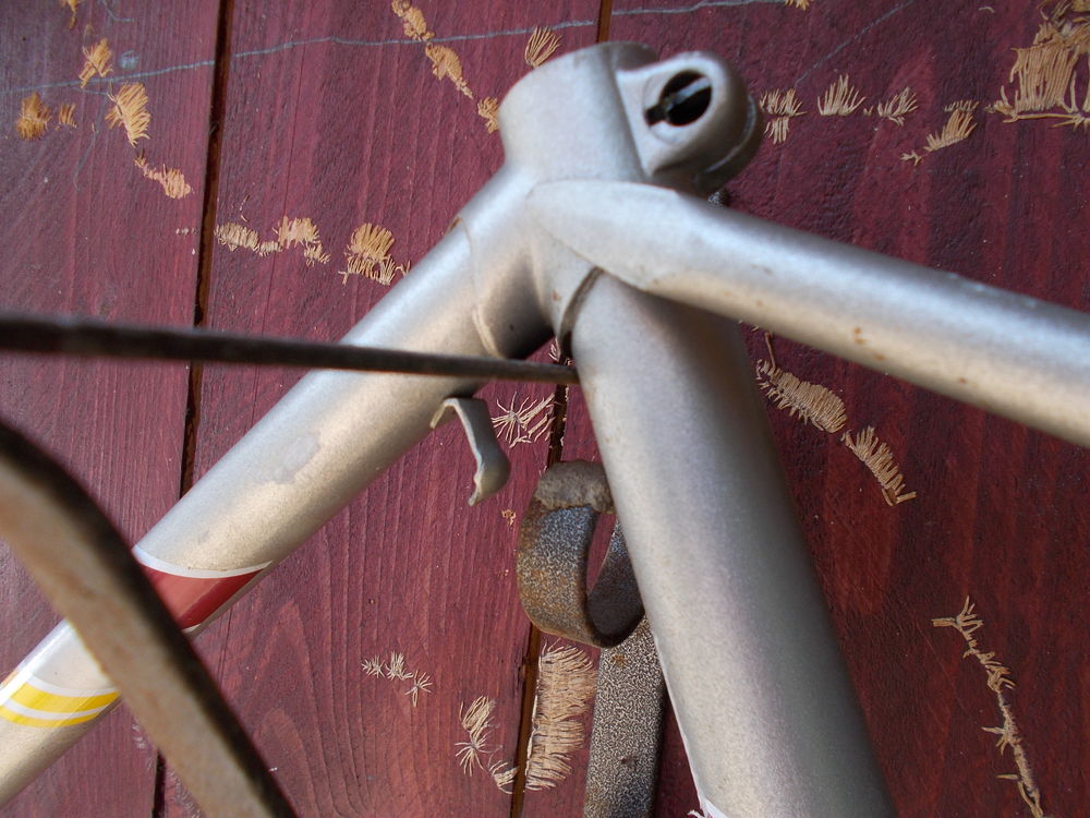 cadre de v&eacute;lo miste 1975 t 57.5 cm comme neuf Vélos