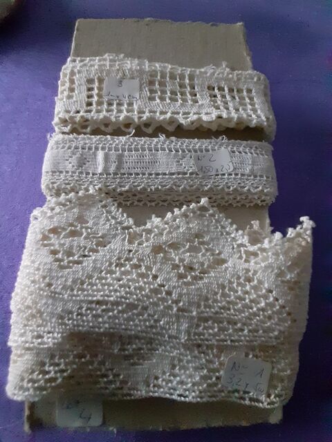 lot de 3 dentelles 12 Brignais (69)