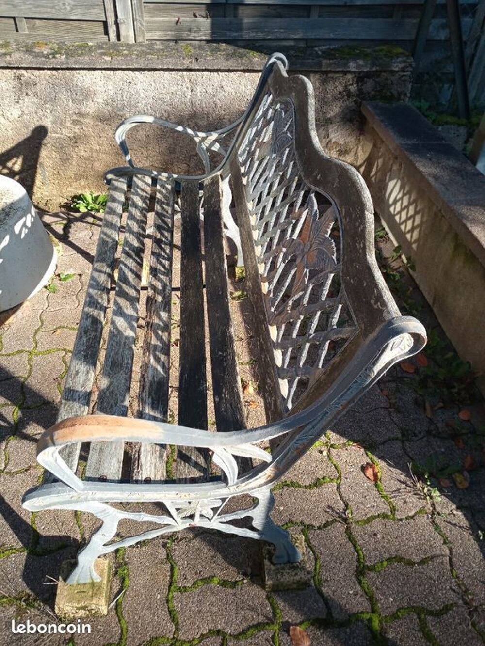 Blanc de jardin a r&eacute;nov&eacute; Jardin