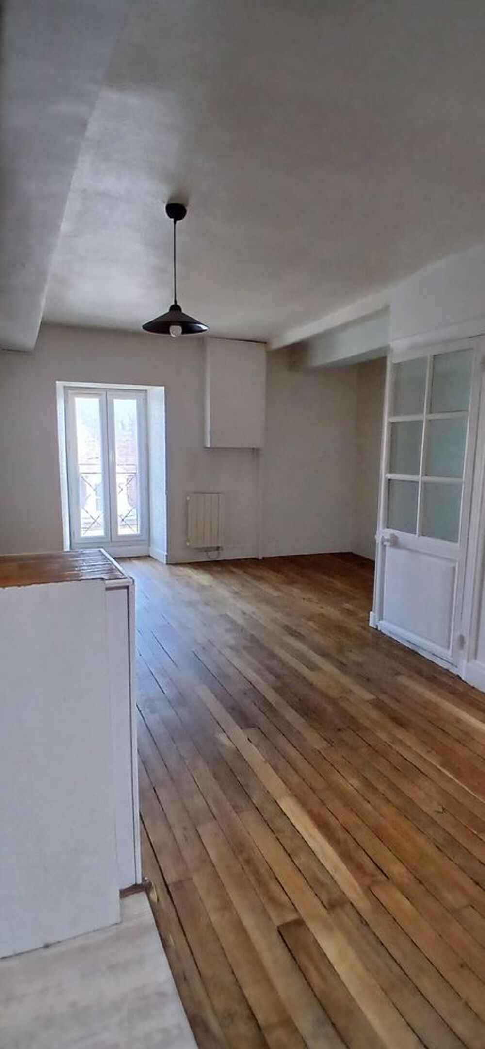 Location Appartement Bel appartement de 44 M² en plein centre de Tonnerre Tonnerre