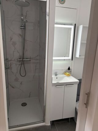 Location Appartement Studio meuble ? paris 13eme Paris 13