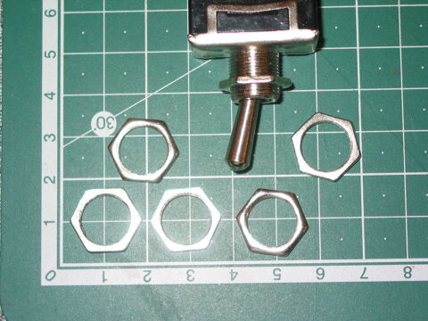 5 �crous de 12 pas fin pour interrupteurs ou autre pi�ce de 3 Marseille 13 (13)