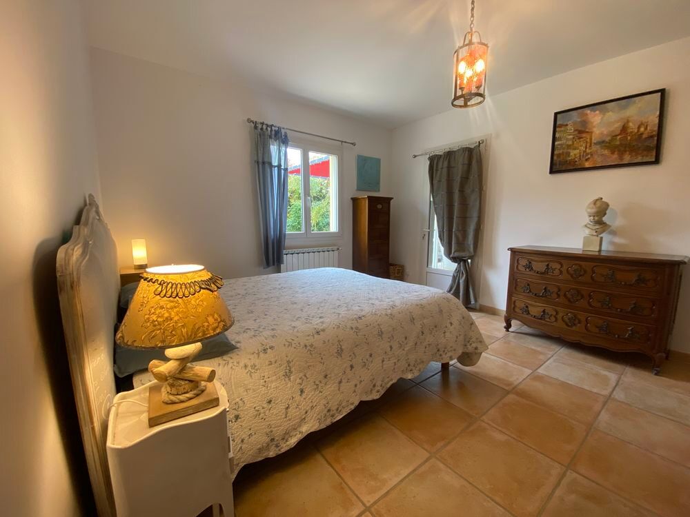 Vente Maison Maison de 150 m² avec piscine sur terrain de 1 000 m² 3 c Lauret