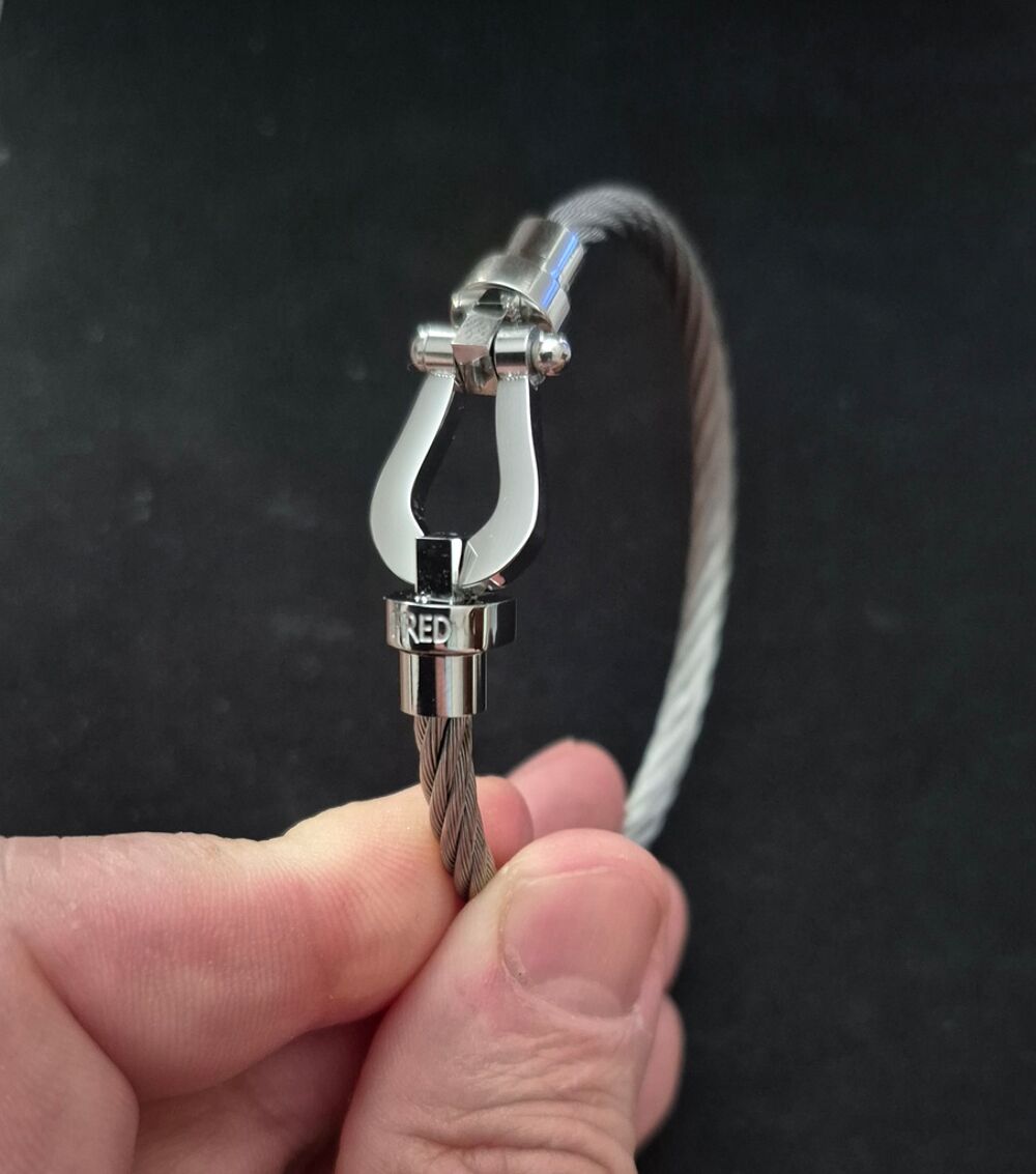 Bracelet fantaisie argent&eacute; en acier inoxydable Bijoux et montres