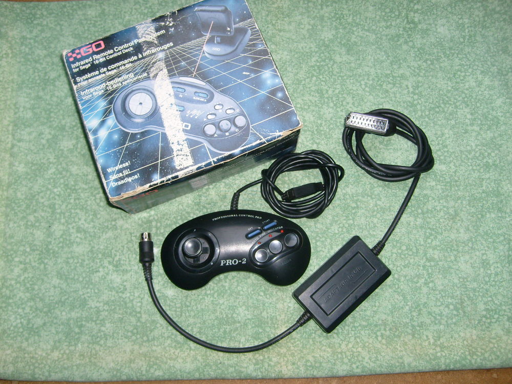 Lot pour ancienne console sega 2 Consoles et jeux vidéos