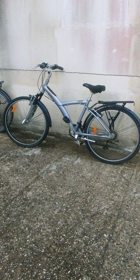 V�lo B'twin 70 Caudrot (33)